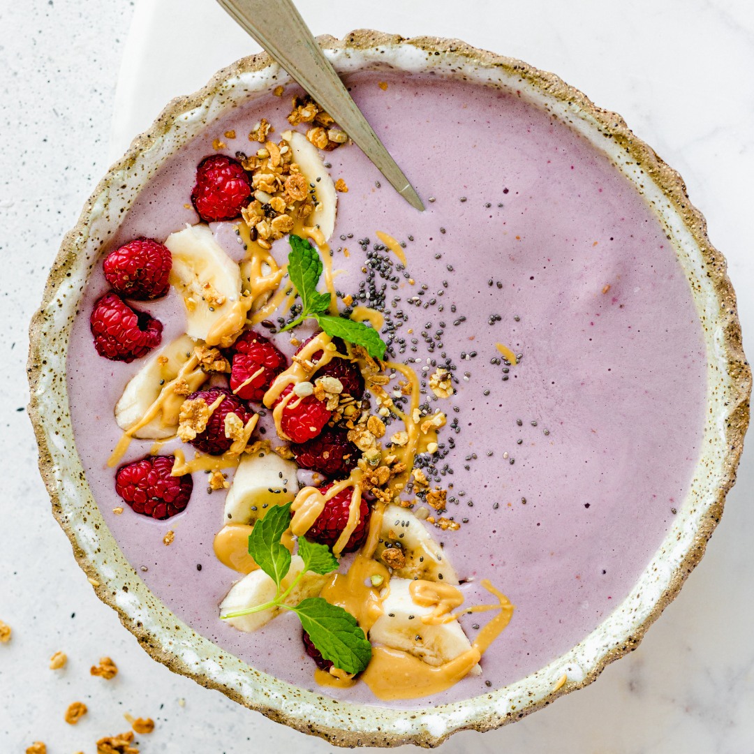 Vanilla and Raspberry Smoothie Bowl